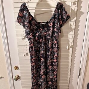 Universal Thread casual floral dress